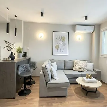 Apartament Modern In The Centre Of *